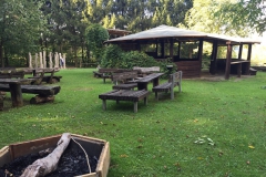 Schutzhütte vorne