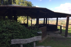 Schutzhütte Seite